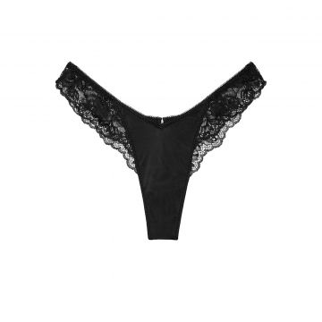 High-waisted thong panties with rose-shaped lace edges m High-waisted thong panties with rose-shaped lace edges m
