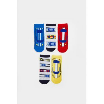 Set de sosete foarte scurte cu model cu masina - 5 perechi Set de sosete foarte scurte cu model cu masina - 5 perechi