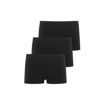 Set de chiloti hipster fara cusaturi - 3 perechi Set de chiloti hipster fara cusaturi - 3 perechi